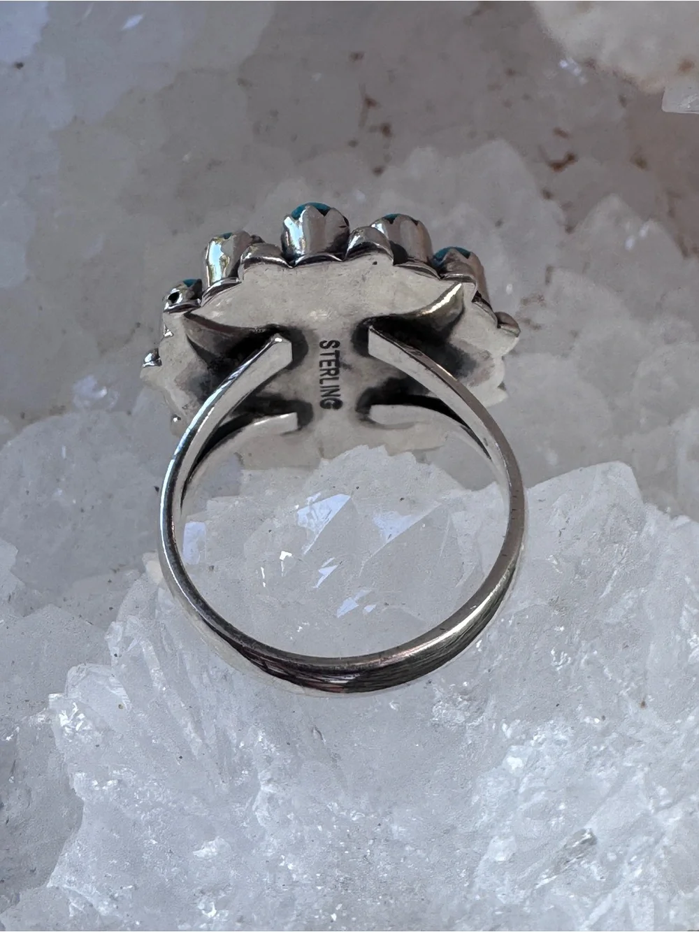 Pink Queen Conch Center with Turquoise Halo Statement Ring - Size 8.25 - Picture 5 of 9